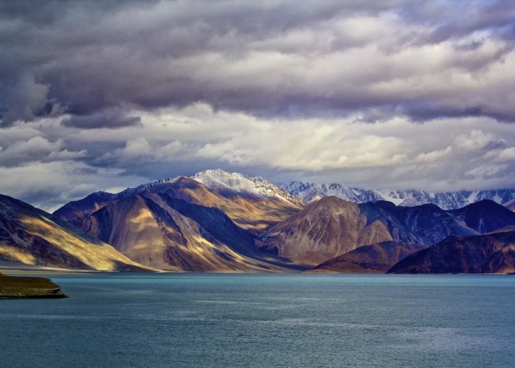 Image shows massive mountains along the salt lakes of the Changtang region in Ladakh